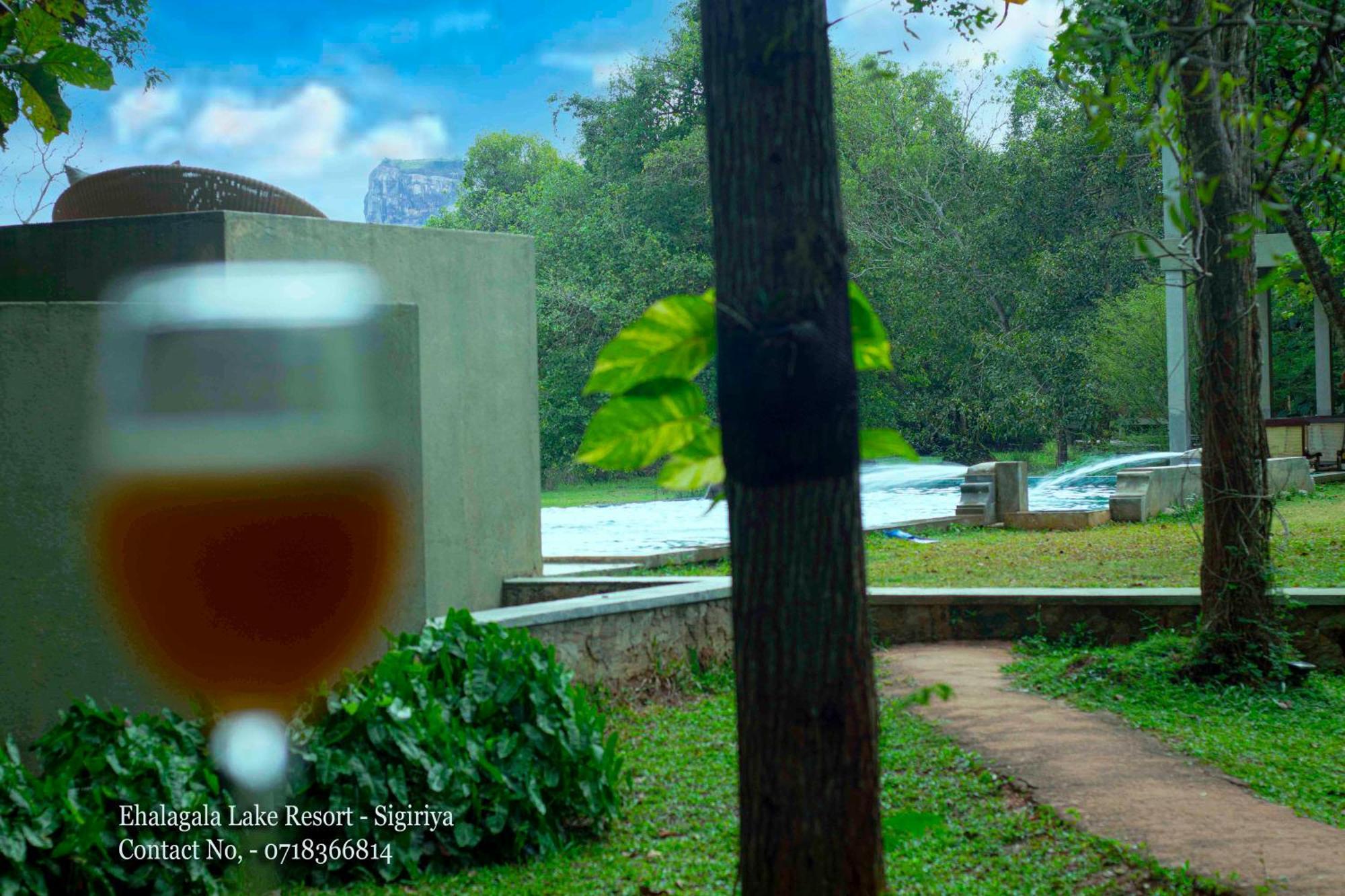 Ehalagala Lake Resort Sigiriya Exterior photo